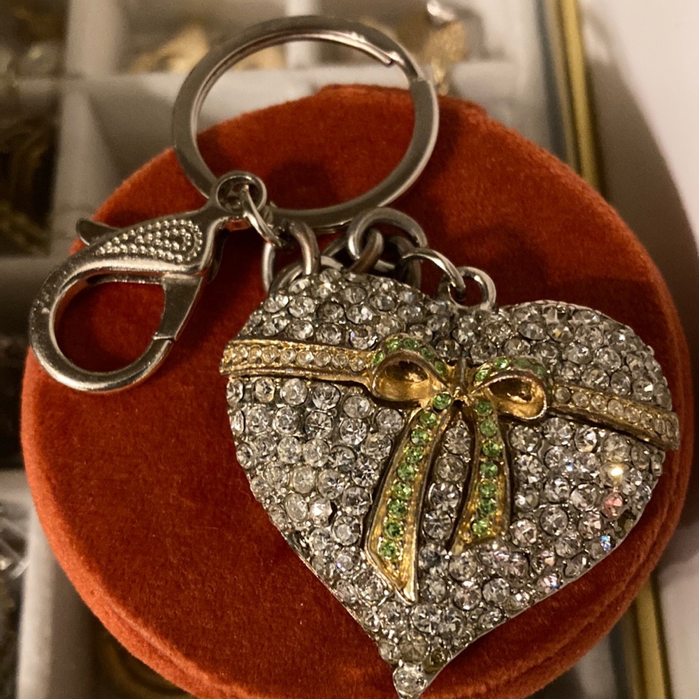 Killarney Crystal Stones of Ireland Keychain Heart